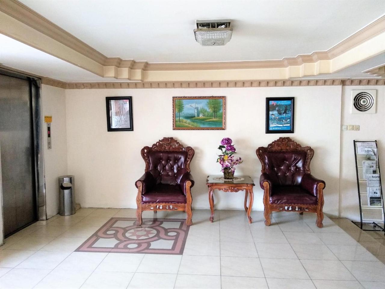 Hotel Batara Banjarmasin  Exterior photo